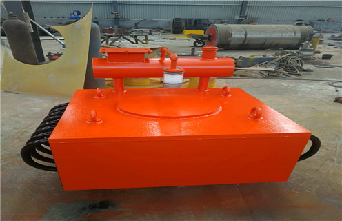 福建濰坊高效油冷自卸式電磁除鐵器廠(chǎng)家RCDF-12批發(fā)價(jià)格