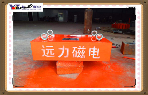 永磁除鐵器的操作是要講究一定的規(guī)則的 永磁除鐵器的操作是要講究一定的規(guī)則的