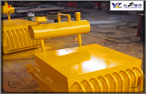 油冷式電磁除鐵器生產廠 油冷式電磁除鐵器生產廠