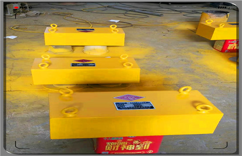 永磁除鐵器，天津RCYB-5懸掛式永磁除鐵器_參數(shù)_內(nèi)部磁塊安裝方法_天津RCYB-5懸掛式永磁除鐵器規(guī)格型號(hào)價(jià)格 