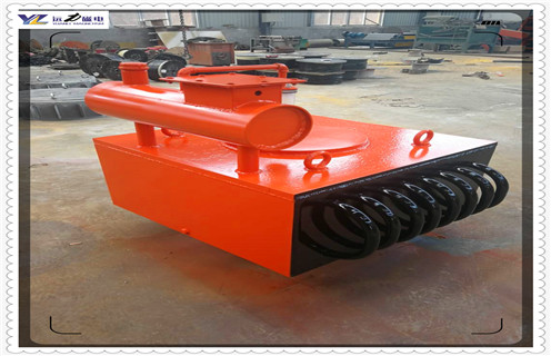 油冷電磁除鐵器，山東懸掛式油冷電磁除鐵器RCDA-8經濟節能構造電氣工作原理_山東懸掛式油冷電磁除鐵器RCDA-8經濟節能加多少號油_選型