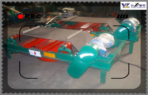 自卸式電磁除鐵器，山東RCDD-12自卸式電磁除鐵器安裝視頻國家標準_山東RCDD-12自卸式電磁除鐵器安裝視頻廠家配件_型號及工作視頻