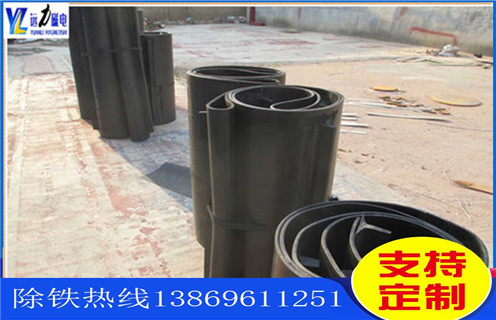 電磁除鐵器皮帶，電磁除鐵器皮帶跑偏是反方向調整嗎調整方法_電磁除鐵器皮帶跑偏是反方向調整嗎跑偏原因及如何調_刮板價格