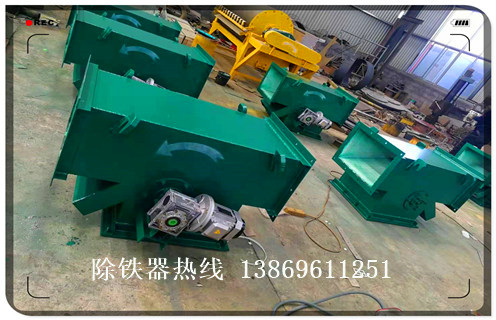 永磁管道除鐵器,永磁管道除鐵器rcyg_遠(yuǎn)力永磁管道除鐵器rcyg12000高斯 可定制工作原理_安裝示意圖 永磁管道除鐵器,永磁管道除鐵器rcyg_遠(yuǎn)力永磁管道除鐵器rcyg12000高斯 可定制工作原理_安裝示意圖