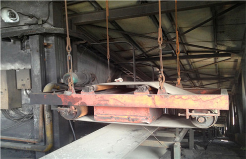 永磁自卸式除鐵器，浙江永磁自卸式除鐵器-磁性礦浙江永磁自卸式除鐵器型號(hào)表_磁場強(qiáng)度標(biāo)準(zhǔn)范圍  