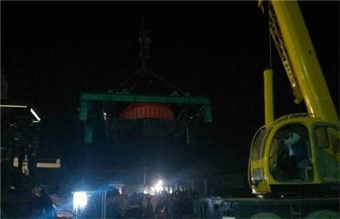 油冷電磁自卸除鐵器，湖南油冷自卸式電磁除鐵器工作視頻_國家標準_湖南油冷自卸式電磁除鐵器廠家訂做配電箱型號 