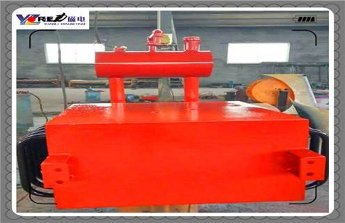 油冷電磁除鐵器，湖南油冷式除鐵器工作原理_湖南油冷式除鐵器加多少號油_選型